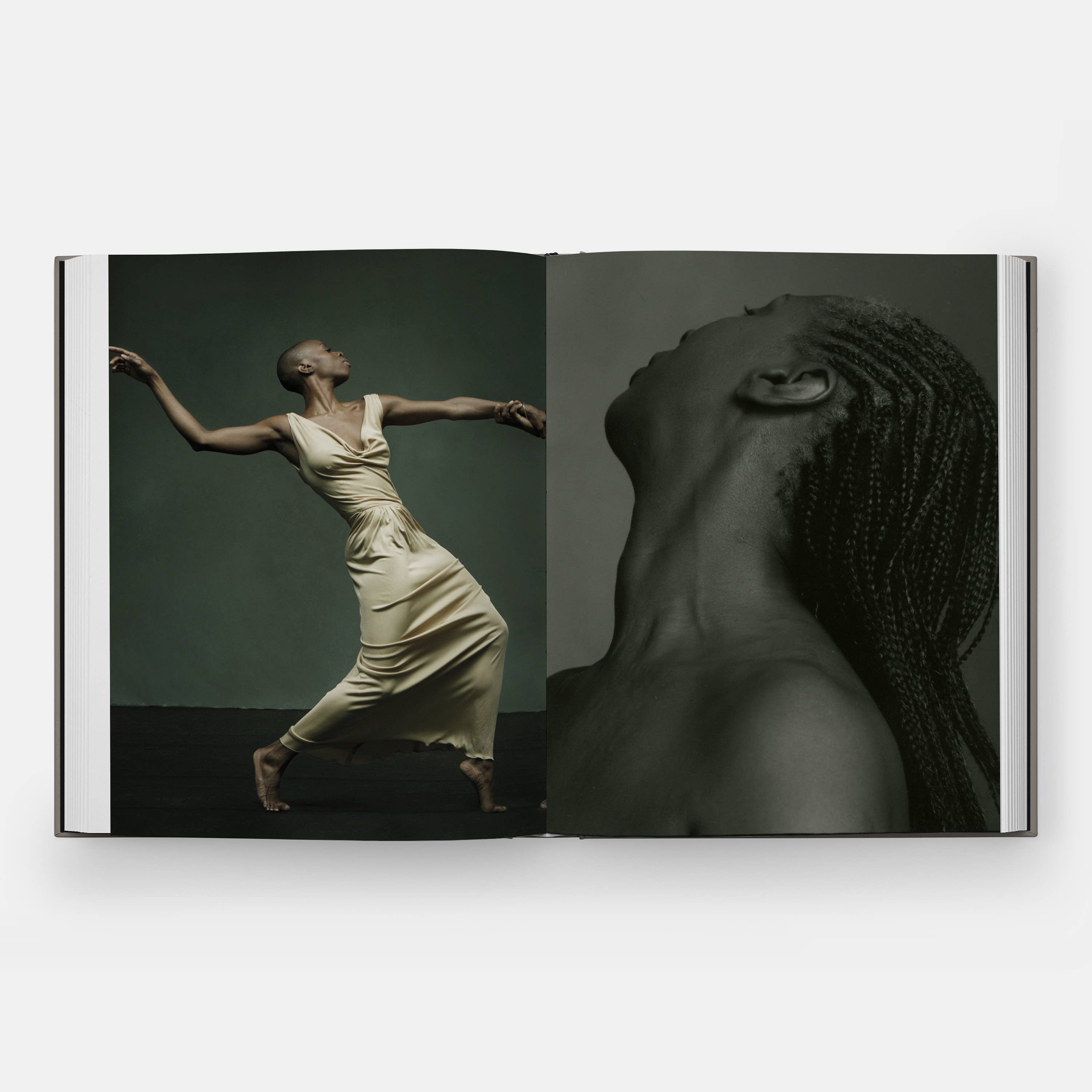 Annie Leibovitz: Women – Brooklyn Museum
