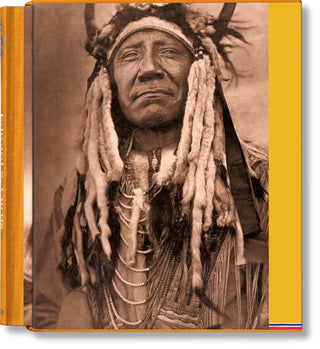 Edward S. Curtis. The North American Indian. The Complete Portfolios (Multilingual edition)