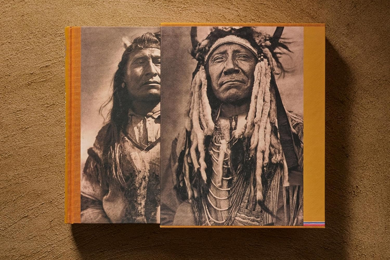 Edward S. Curtis. The North American Indian. The Complete